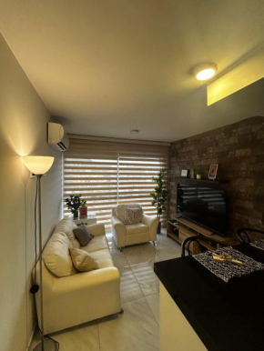 Disfruta cerca al mar: Piso 8 con dos habitaciones